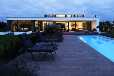 SKY LT pronkt in gloednieuwe luxe villa in Limburg!