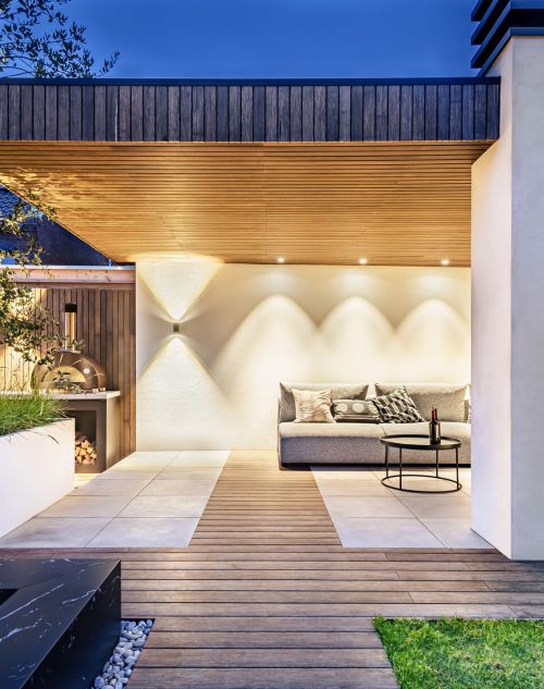 PROJET À DÉCOUVRIR : SKY L T DANS UN JARDIN EXLUSIF